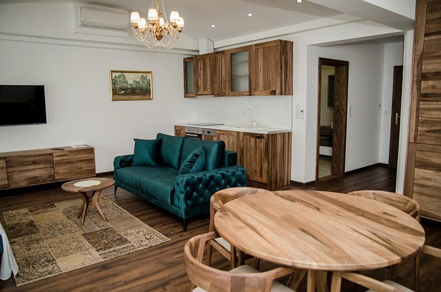 Edemus - Motel & Restaurant Maglaj Εξωτερικό φωτογραφία